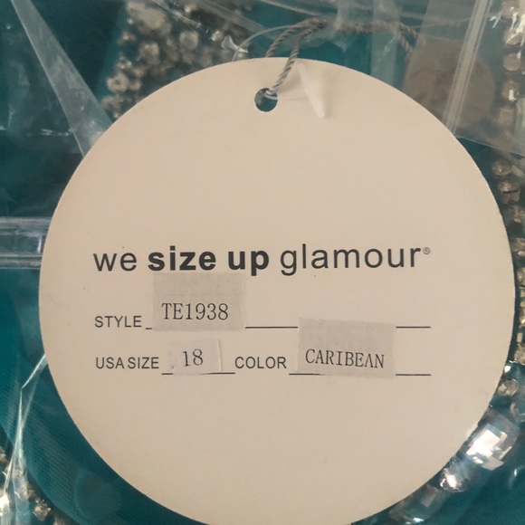 Tease Prom dress. NWT - Picture 4 of 6